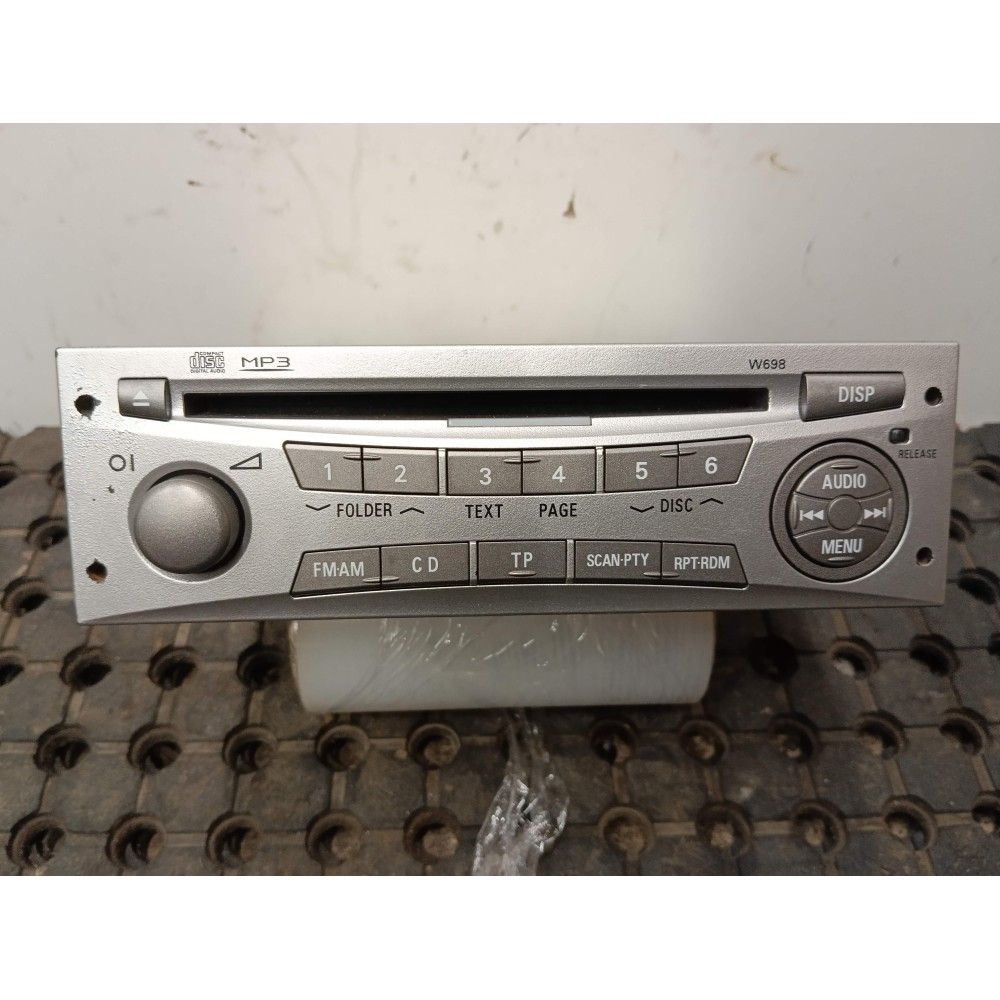 Autoradio L200 II (KB4T/KA4T) (01/01/2006 - 01/09/2015) 2.5 TD 4WD Pickup double cabine 136cv KB4 DC