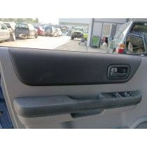 Panneau de porte avant gauche X-Trail FL (T30) (01/09/2003 - 01/06/2007) 2.2 dCi 16V 4x4 136 cv T30