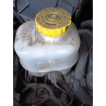 Réservoir liquide de frein Cherokee KJ (01/01/2001 - 01/10/2004) 2.8 CRD 150cv  Boîte Auto KJ 2.38 CRD