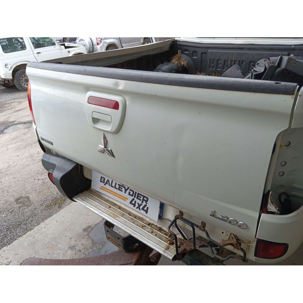 Hayon L200 II (KB4T/KA4T) (01/01/2006 - 01/09/2015) 2.5 TD 4WD Pickup double cabine 136cv