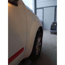 Aile avant droite Navara (D40M) (01/12/2009 - 01/09/2015) 2.5 dCi 16V DPF Pickup 4WD 190 cv