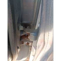 Charnière inférieure de porte avant gauche Grand Vitara (01/03/2006 - 31/07/2012) 1.9 DDiS Break 4WD 129 cv 1.9 DDIS