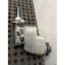 Maitre cylindre RAV4 III (01/12/2012 - 01/10/2013) 2.2 D-4D 177cv  VX RAV 4 Ph 3 BVM 6