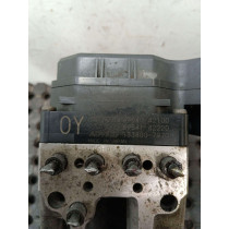 Bloc hydraulique abs RAV4 II (01/05/2000 - 01/11/2005) 2.2 D-4D 177cv  VX RAV 4 Ph 3 BVM 6
