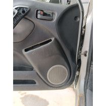 Panneau de porte avant gauche RAV4 II (01/05/2000 - 01/11/2005) 2.0 D-4D 16V 4WD 116 cv RAV 4 Ph2  116