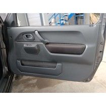 Panneau de porte avant droite Jimny (SN4) (01/09/1998 - 01/10/2018) 1.3 i 16V 4WD 85 cv JIMNY