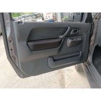 Panneau de porte avant gauche Jimny (SN4) (01/09/1998 - 01/10/2018) 1.3 i 16V 4WD 85 cv JIMNY