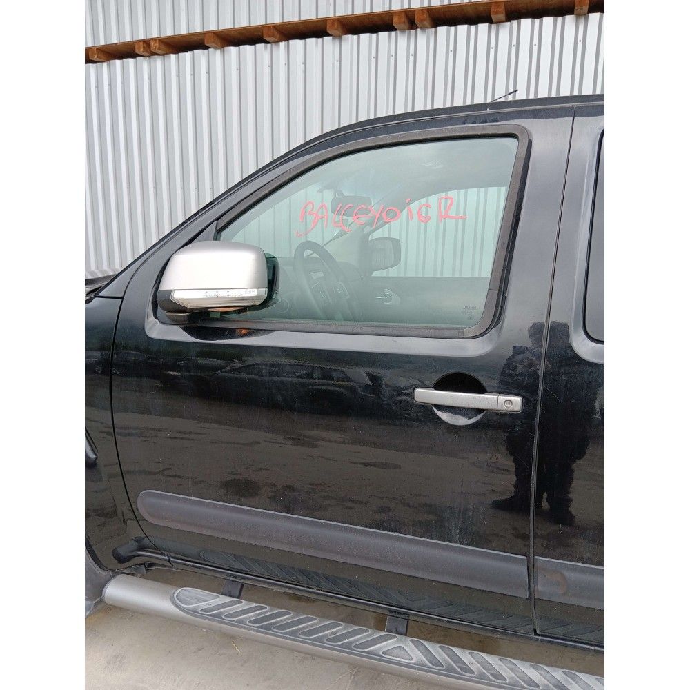 Porte avant gauche Navara (D40M) (01/12/2009 - 01/09/2015) 2.5 dCi 16V DPF Pickup 4WD 190 cv NAVARA