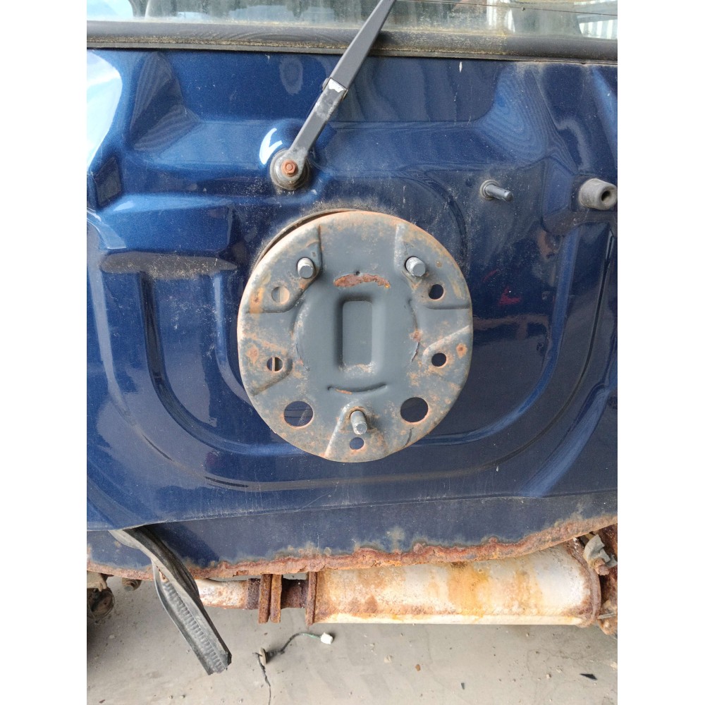 Bac roue de secours Jimny (SN4) (01/09/1998 - 01/10/2018) 1.3 i 4x4 Break 80cv JB33  BVM