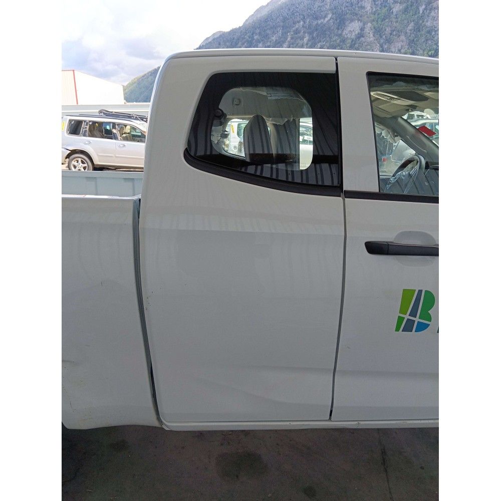 Porte arrière droite D-Max III 1.9 Ddi Pickup Space cab 4WD 164 cv N60