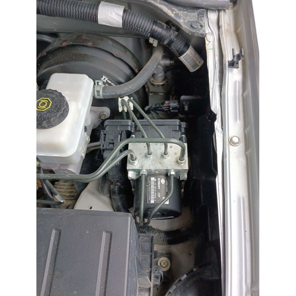 Bloc hydraulique abs Navara (D40M) (01/12/2009 - 01/09/2015) 2.5 dCi 16V DPF Pickup 4WD 190 cv NAVARA