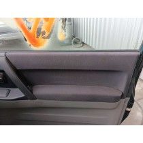 Panneau de porte avant droite Pajero 3 (VD/VF) (01/02/2000 - 01/08/2006) 2.5 TD 4WD 115 cv PAJERO