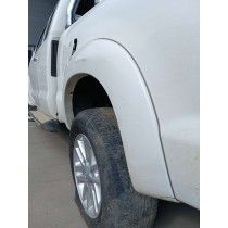 Elargisseur aile arrière gauche Hilux (KUN 2.,35) 2.5 D-4D DPF AWD Pickup Xtra Cabine 144 cv VIGO XTRA