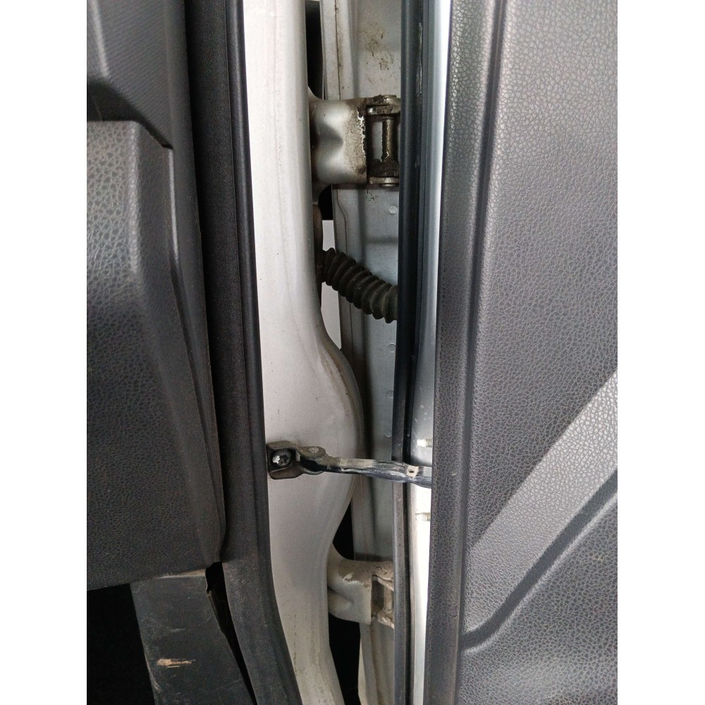 Charnière inférieure de porte avant droite D-Max 2 (01/03/2012 - 00/00/0000) 2.5 TDI 4WD Pickup cabine approfondie 16V 163 cv 