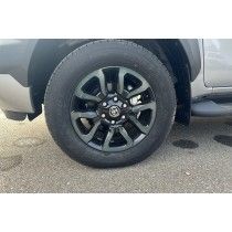 TOYOTA HILUX 2.8 204 BVA INVINCIBLE 4PL