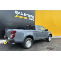 ISUZU D-MAX 1.9 TD 164 N57 MT SPACE M23 ATTELAGE