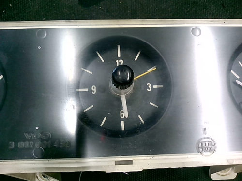 Instrument-jauges-niveau-huile-horloge-température-carburant-batterie-Jeep-Wrangler-YJtmp-img-1622559416948.jpg