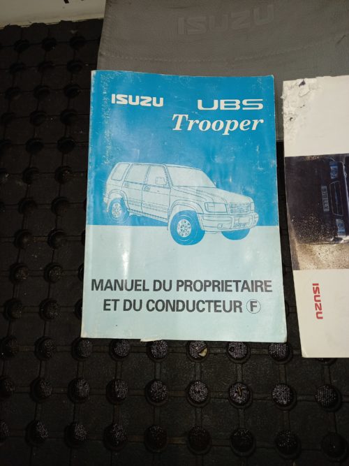 Manuel-du-conducteur-avec-pochette-pour-Isuzu-trooper163540985350520211027_170426.jpg