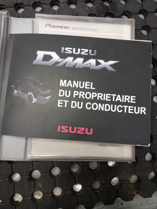 Manuel-du-conducteur-pour-Isuzu-d-max-euro-3166401154241920220916_142509.jpg