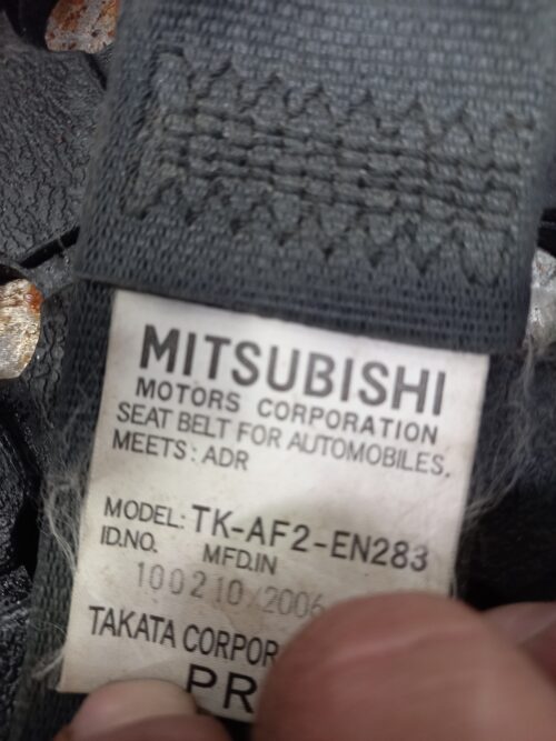 ceinture-de-sécurité-avant-gauche-pour-Mitsubishi-pajero-3.2-DID-après-2007167714692984720230221_150238.jpg